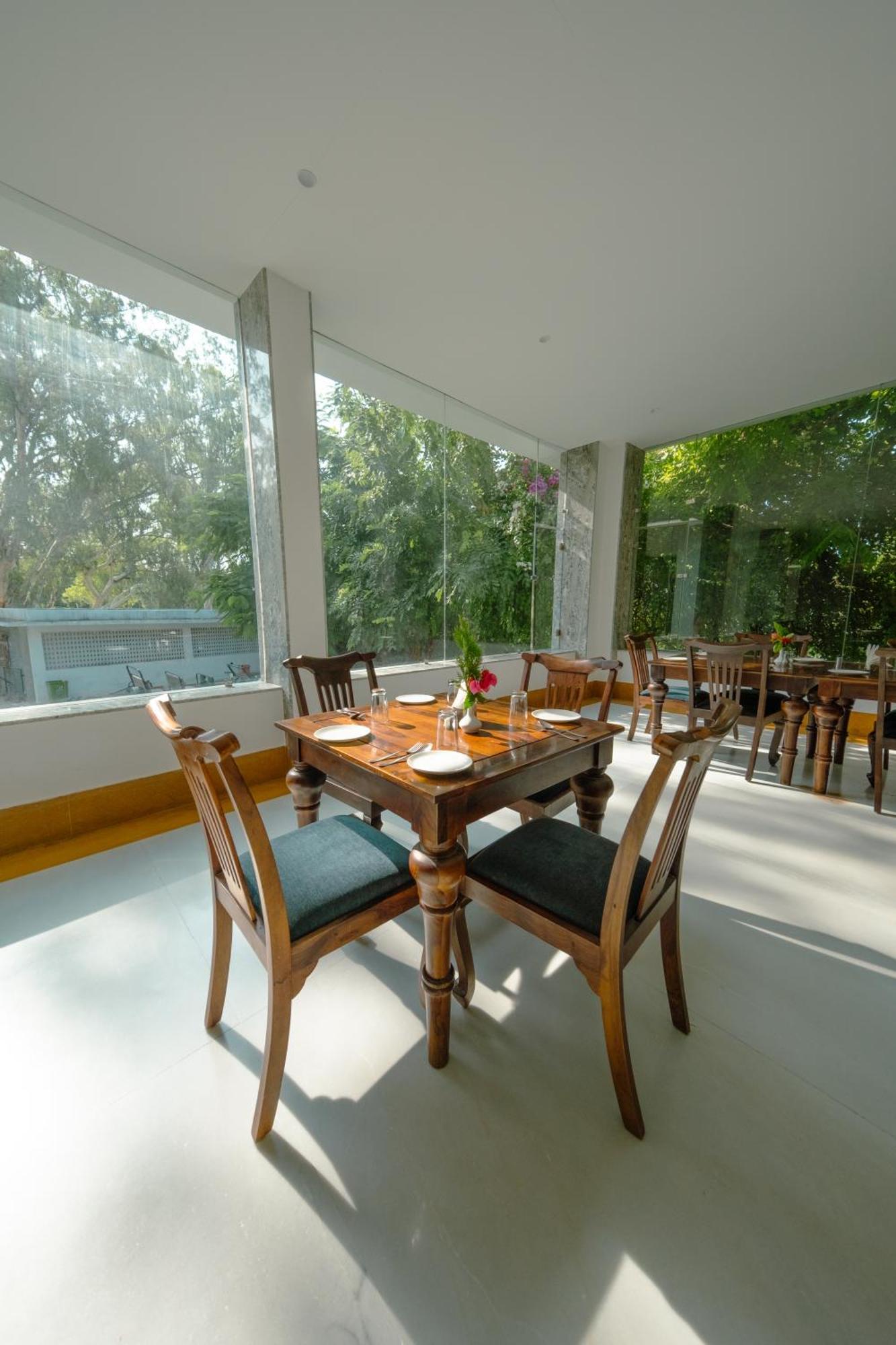 Ranakpur Safari Resort Sādri Buitenkant foto